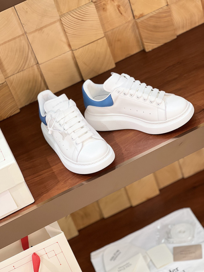 Alexander McQueen sneaker