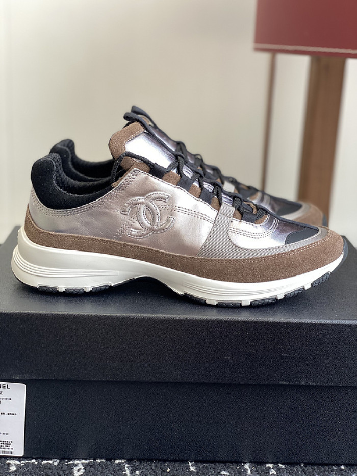 CHANEEL sneaker