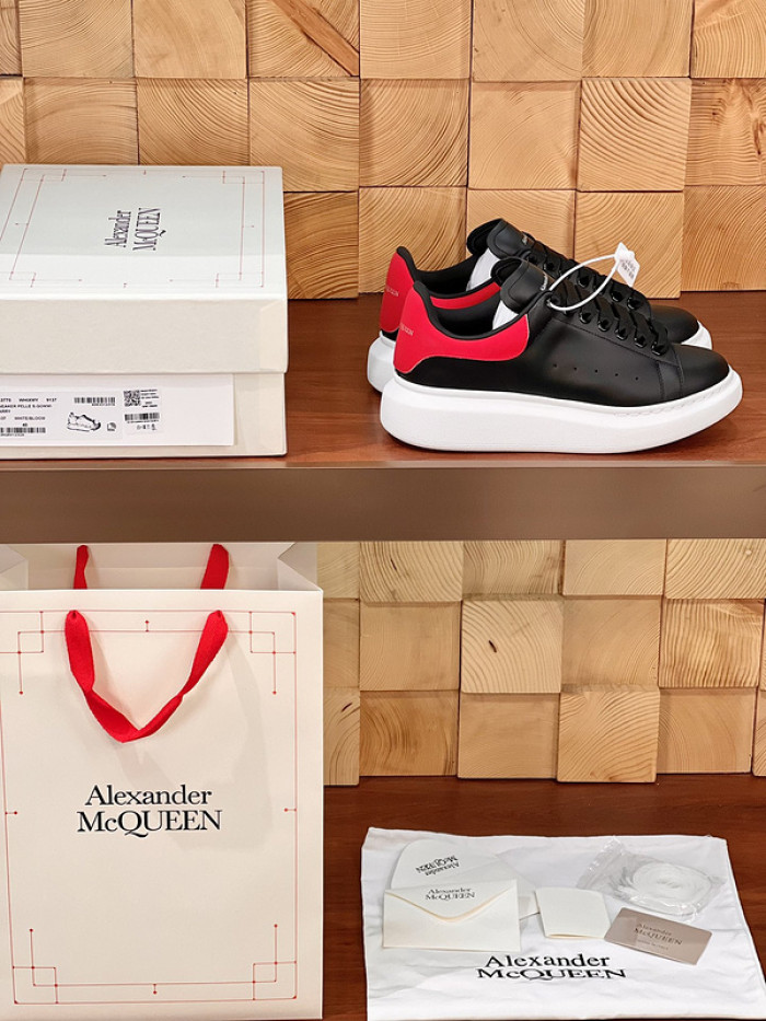 Alexander McQueen sneaker