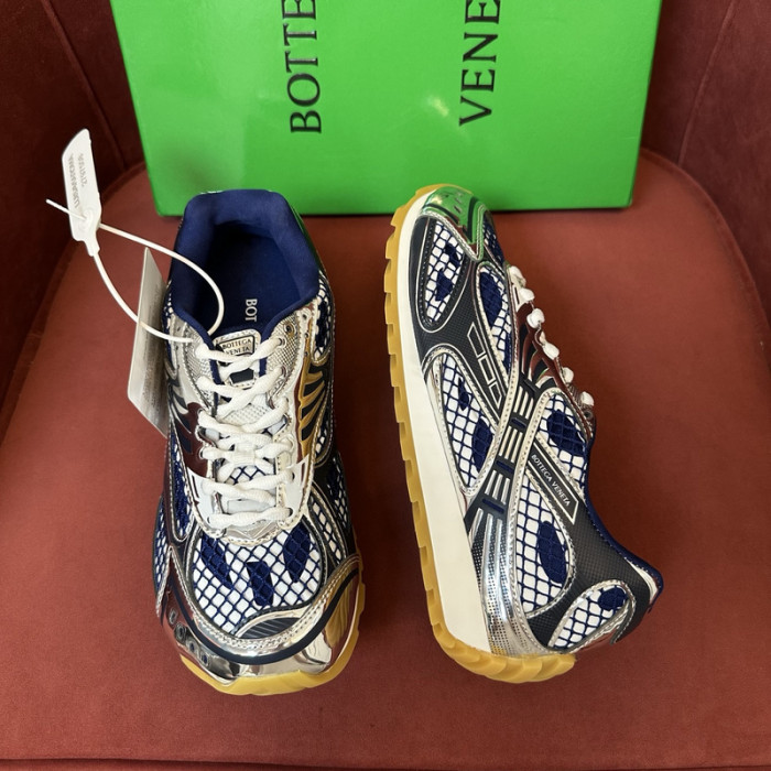 BOTTEGA VENETA SNEAKER