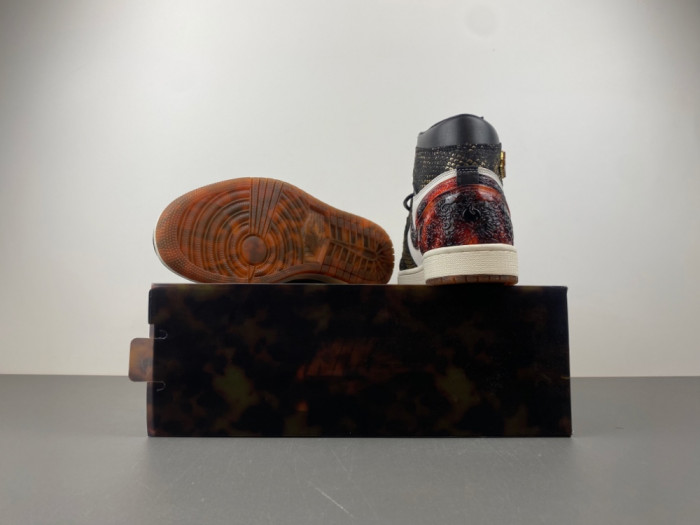 Air Jordan 1 High OG Xuanwu LB3165 091