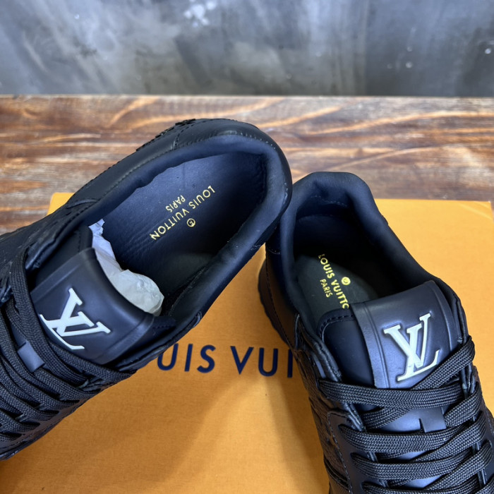 L&V SNEAKERS