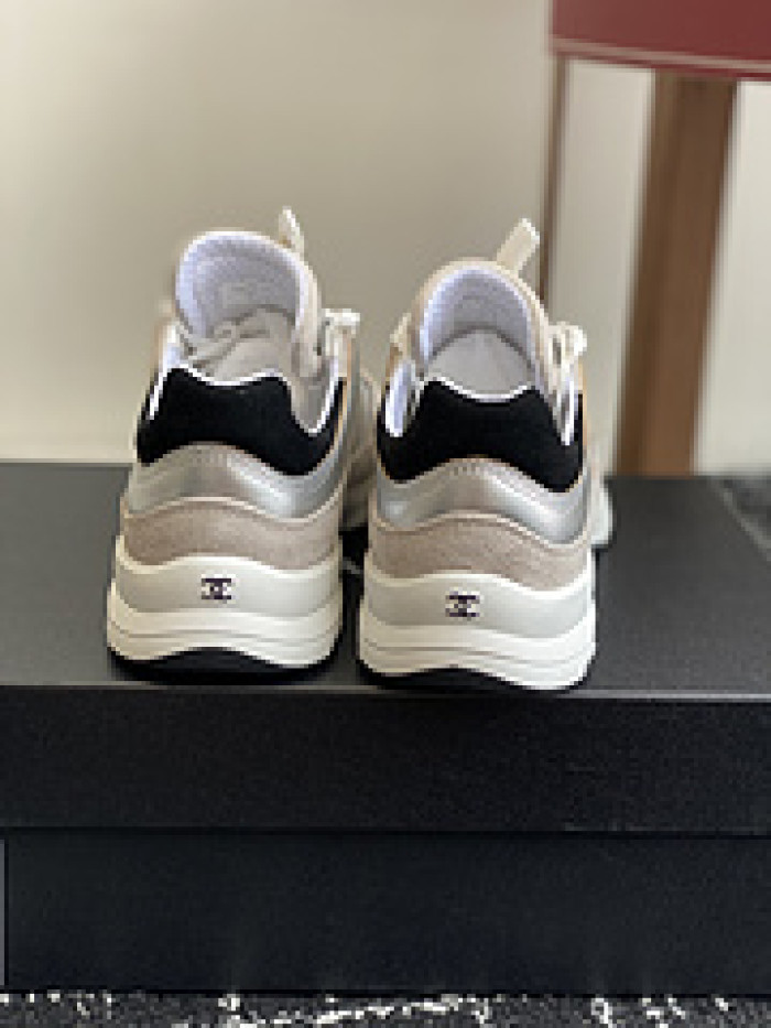 CHANEEL sneaker