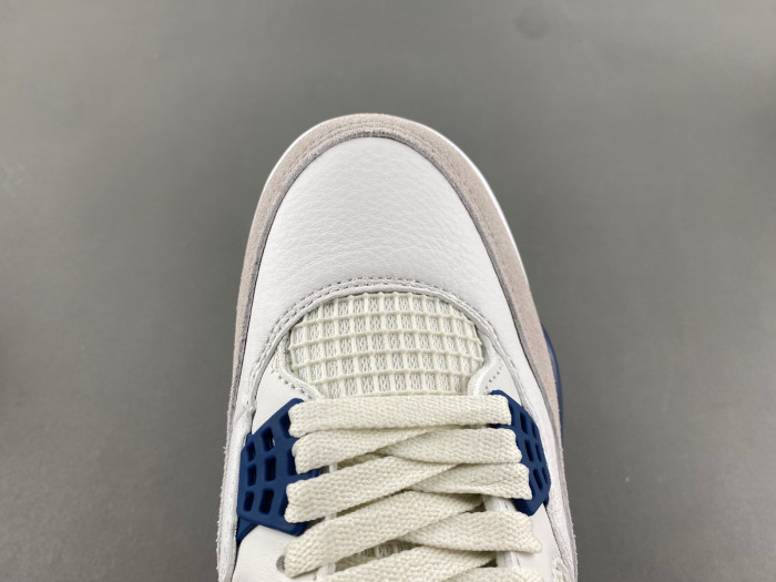 Nike SB x Air Jordan 4 “Navy” DR5415-100