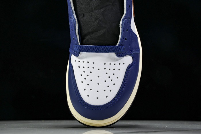 Air Jordan 1 High OG DZ5485-100