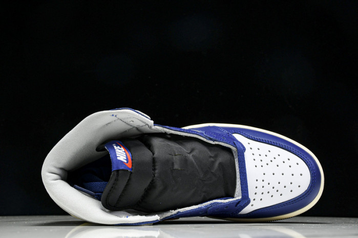 Air Jordan 1 High OG DZ5485-100