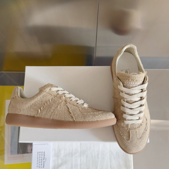 ma*s*n Ma*i*laa shoes