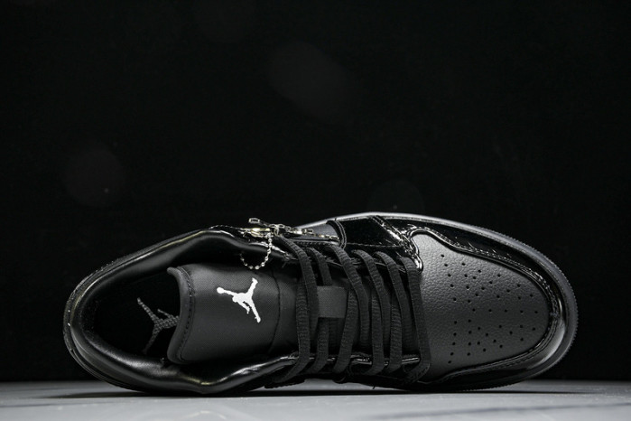 AIR JORDAN 1 HJ7743-010