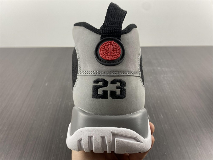 Air Jordan 9 CT8019