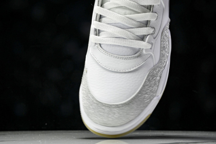 Air Jordan 4 "Remastered" HQ3441-111