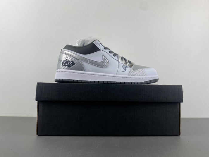 Air Jordan 1 Low 553558-152,