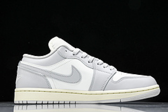 Air Jordan 1 Low DC0774-103