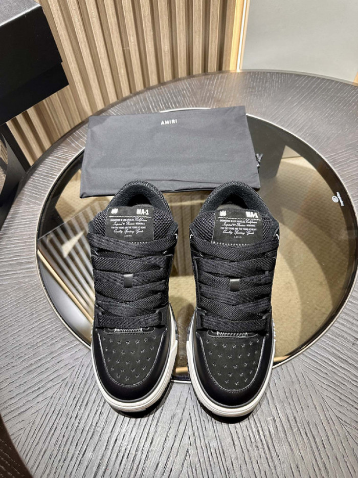 AM1R1 SNEAKERS