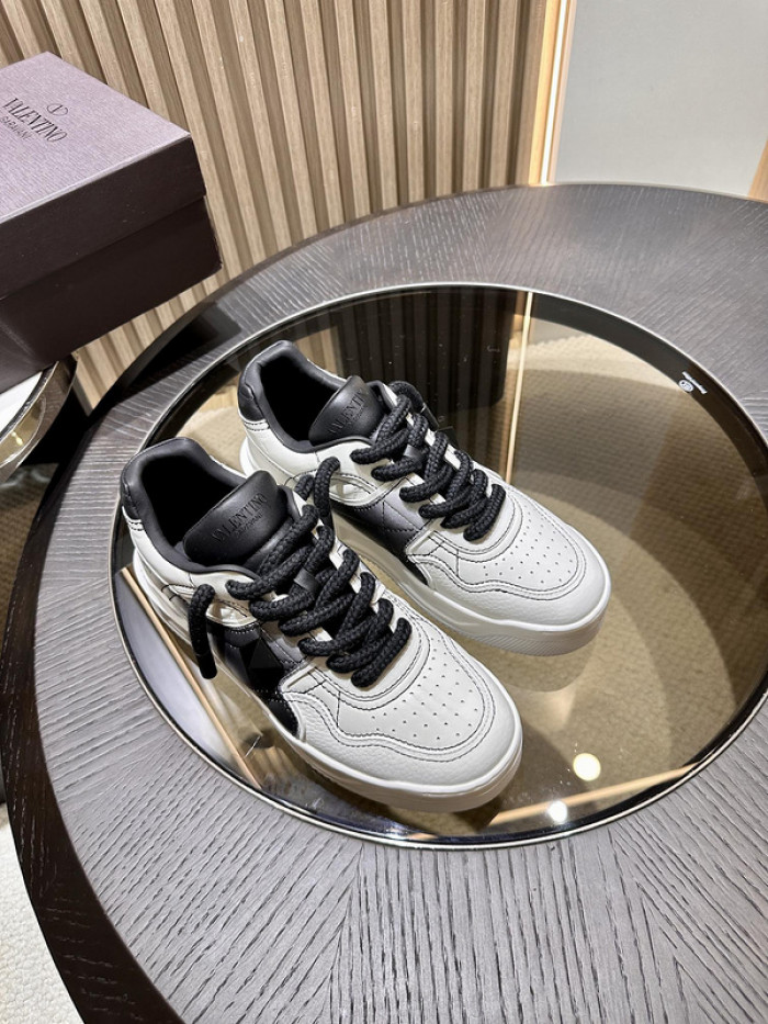 VALEN DESIGNER SNEAKERS