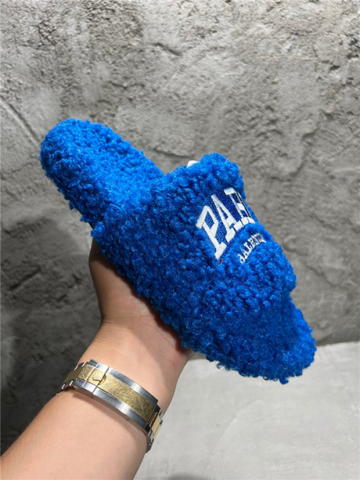 BLEN DESIGNER SLIPPERS