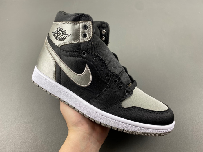 Air Jordan 1 Retro High OG FD4810-010