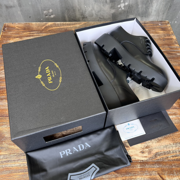 PRA designer sneaker