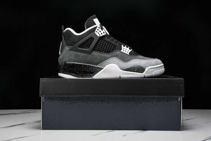 Air Jordan 4 Fear FQ8138-002