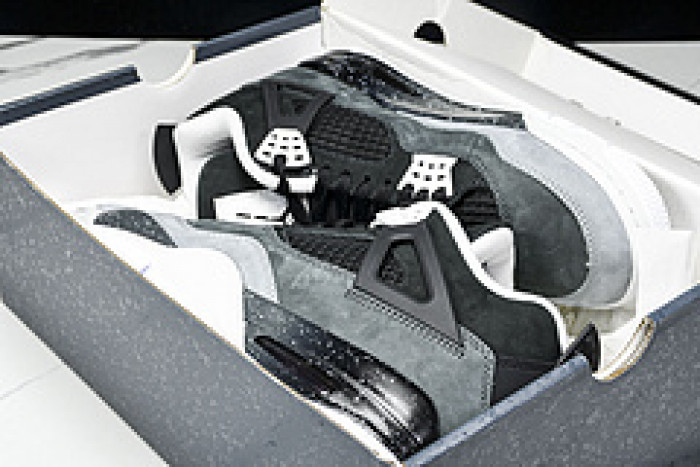 Air Jordan 4 Fear FQ8138-002