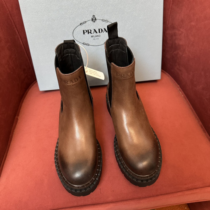 PRA designer sneaker