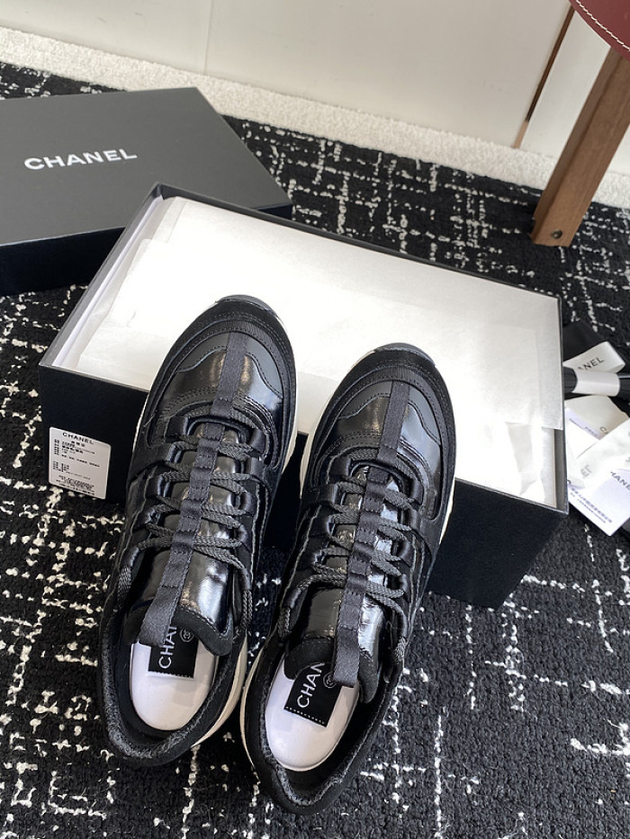 CHANEEL sneaker