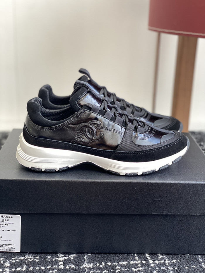 CHANEEL sneaker