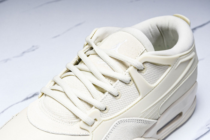 Air Jordan 4RM FQ7940 200