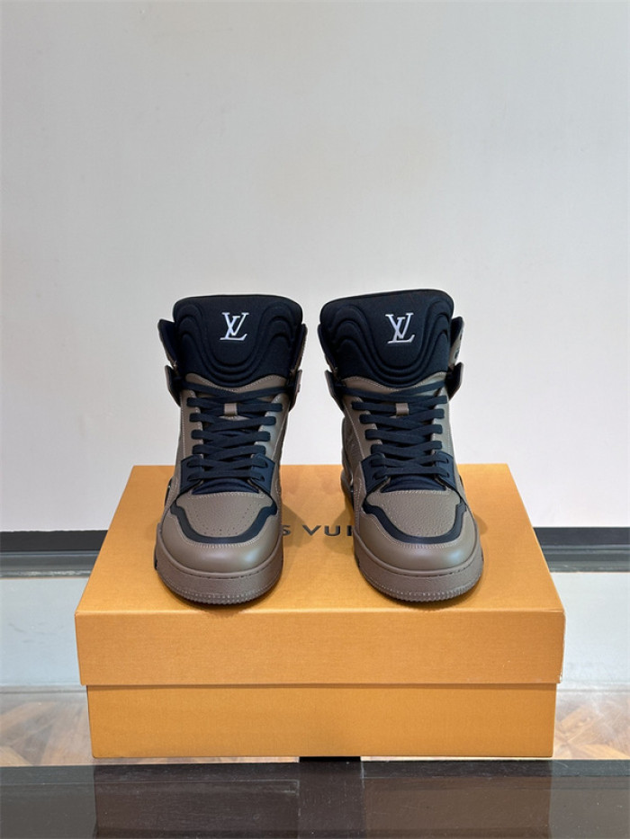 L&V SNEAKERS