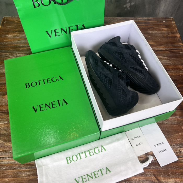 BOTTEGA VENETA SNEAKER