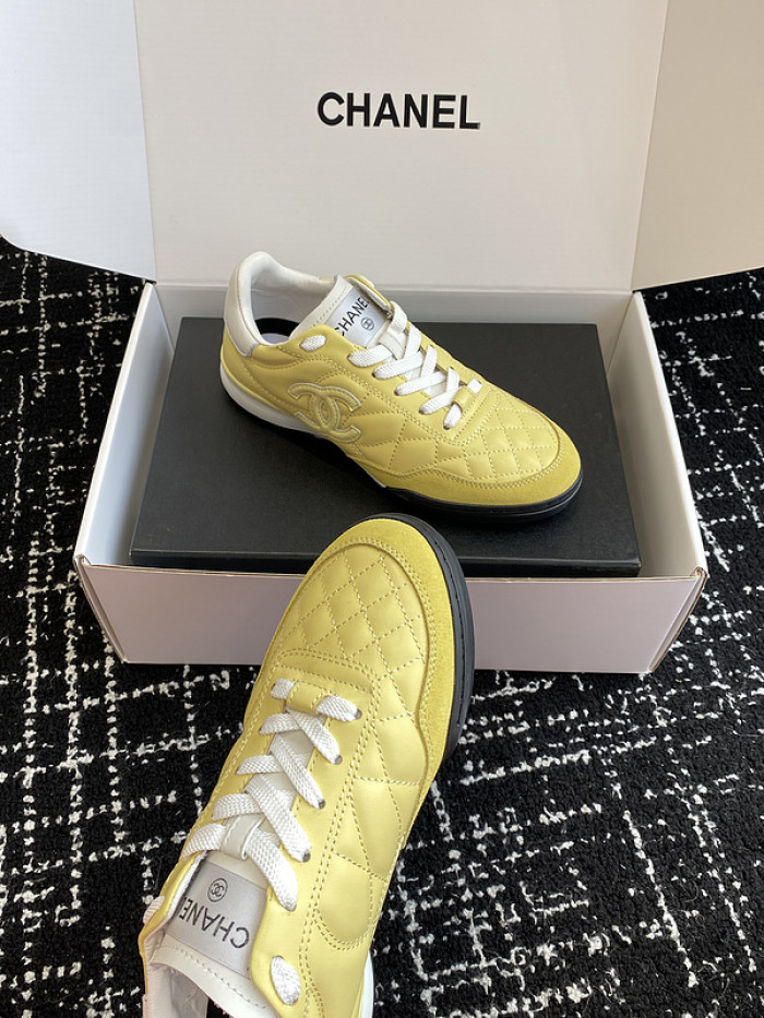 CHANEEL sneaker