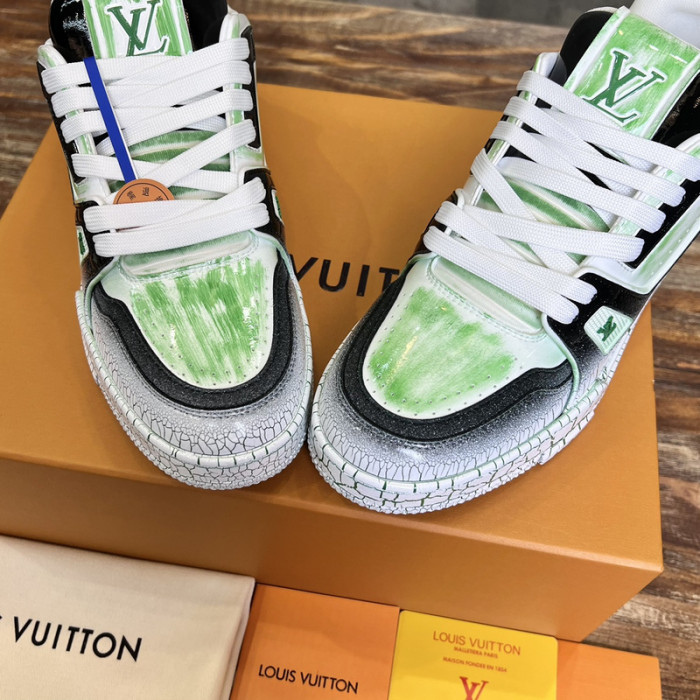 L&V SNEAKERS