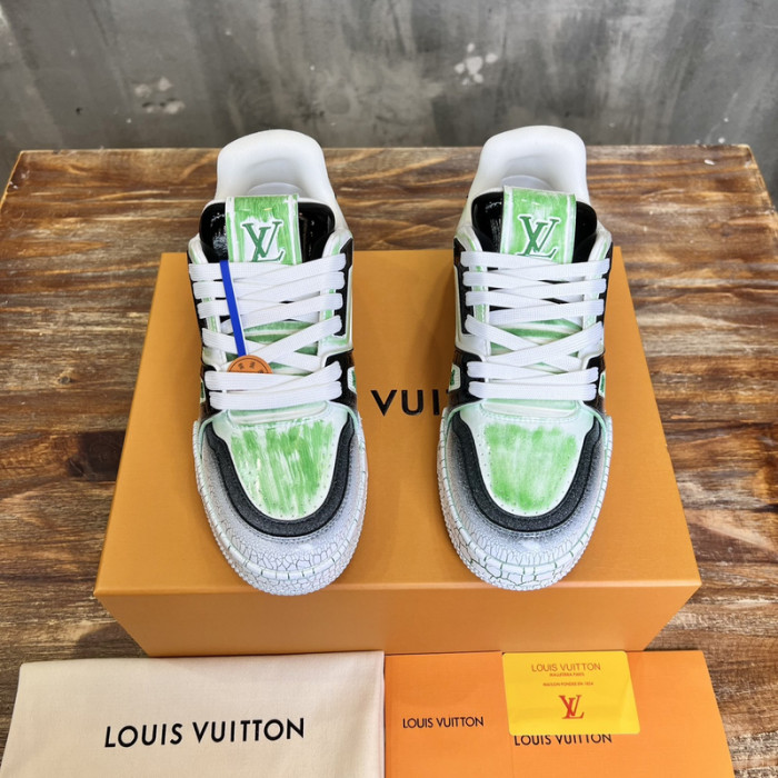 L&V SNEAKERS