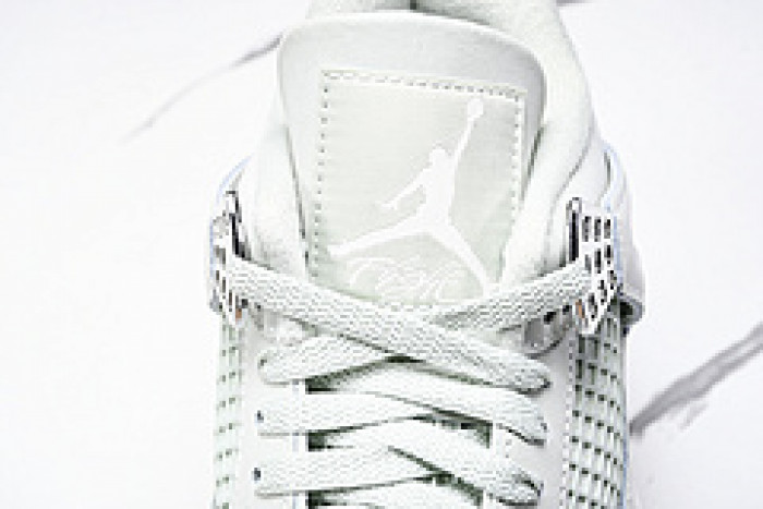 Air Jordan 4 “Seafoam” HV0823-003