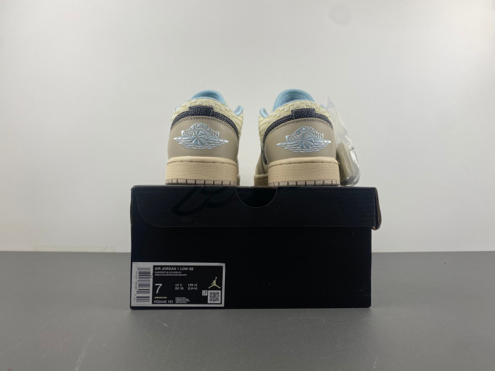 Air Jordan 1 Low HQ3440-101